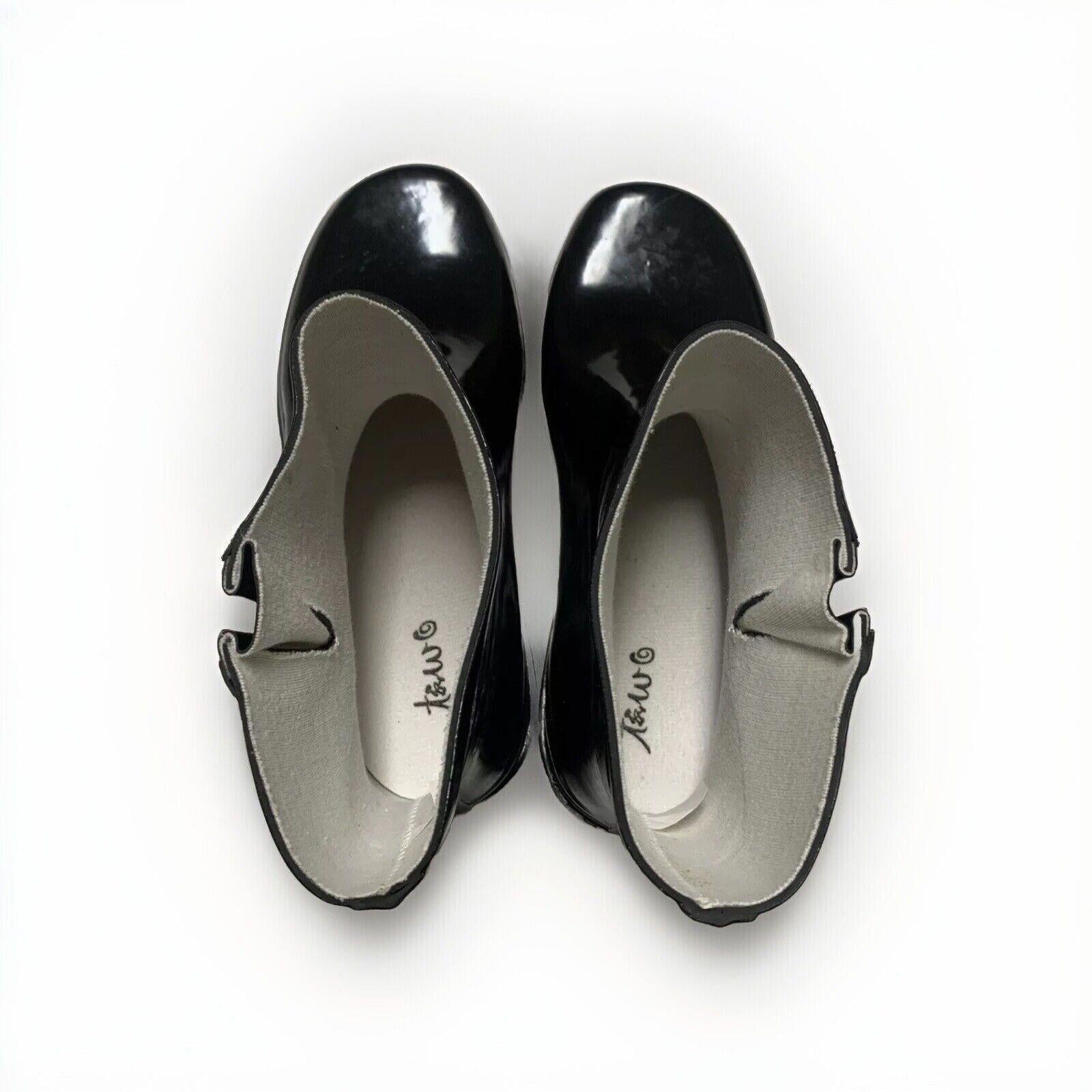 DEW Rubber Sole Rain Women's Boots Sz 11 Shiny Black Ankle Height Buckle Pull-on