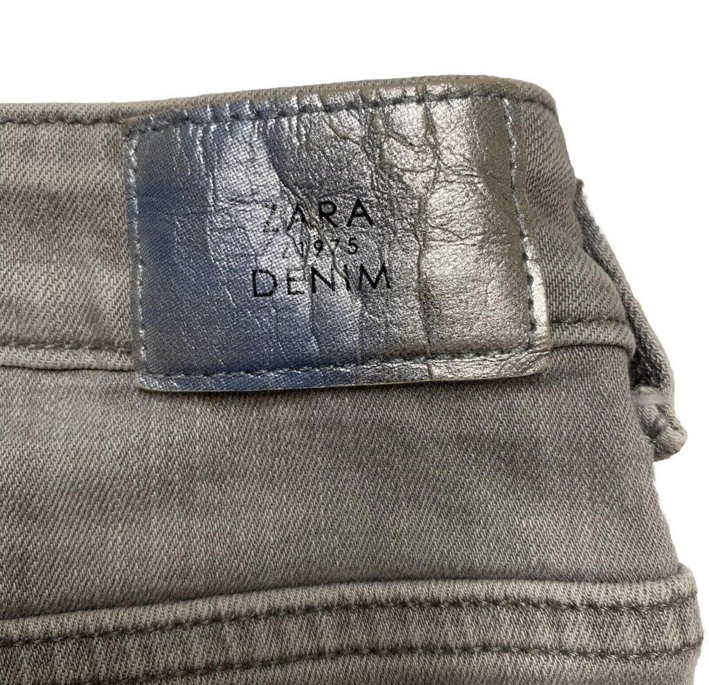 Vaqueros desgastados ajustados de lavado claro gris talla 6 para mujer de Zara