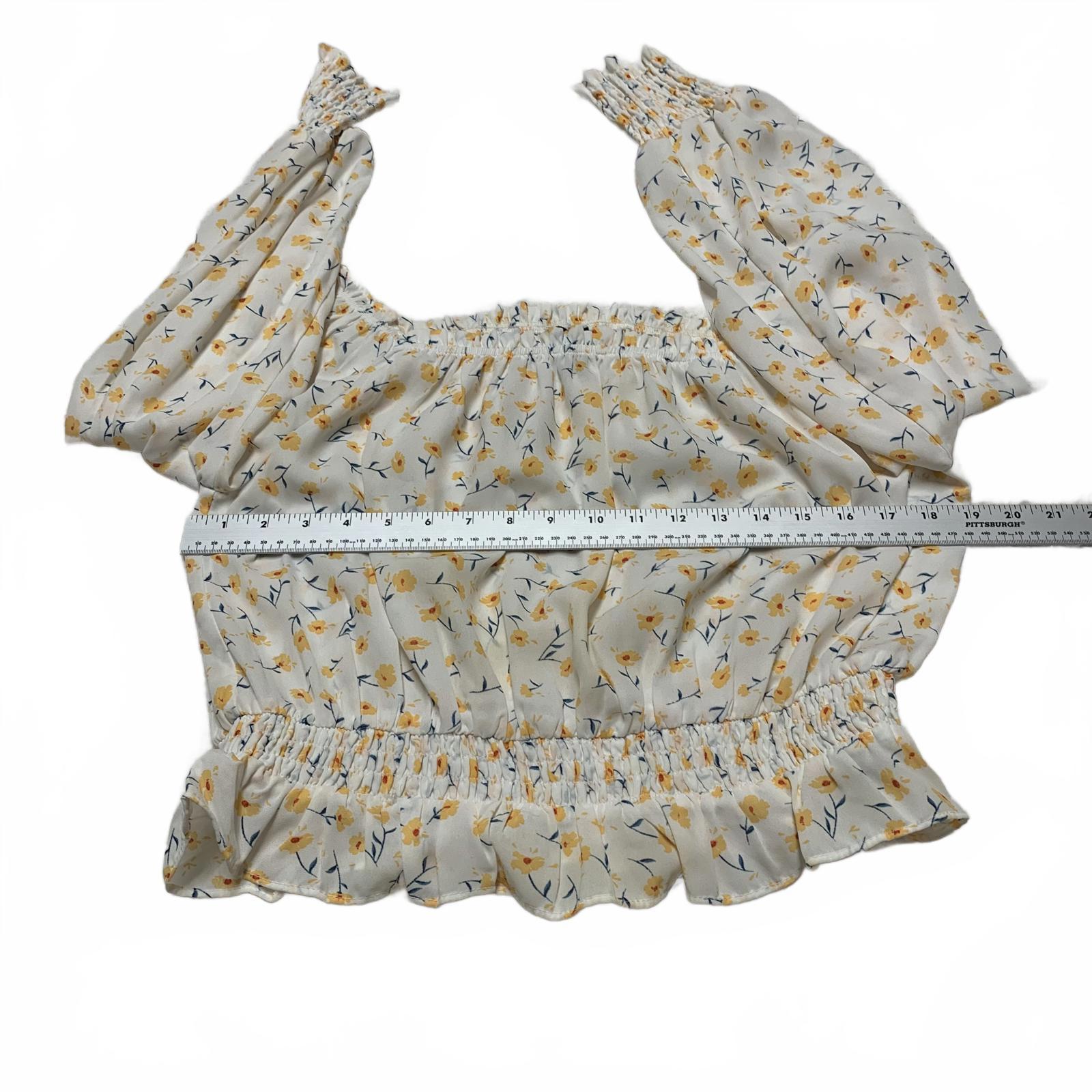 Top corto con hombros descubiertos y estampado floral de Helen Owen x Aqua para mujer, talla grande