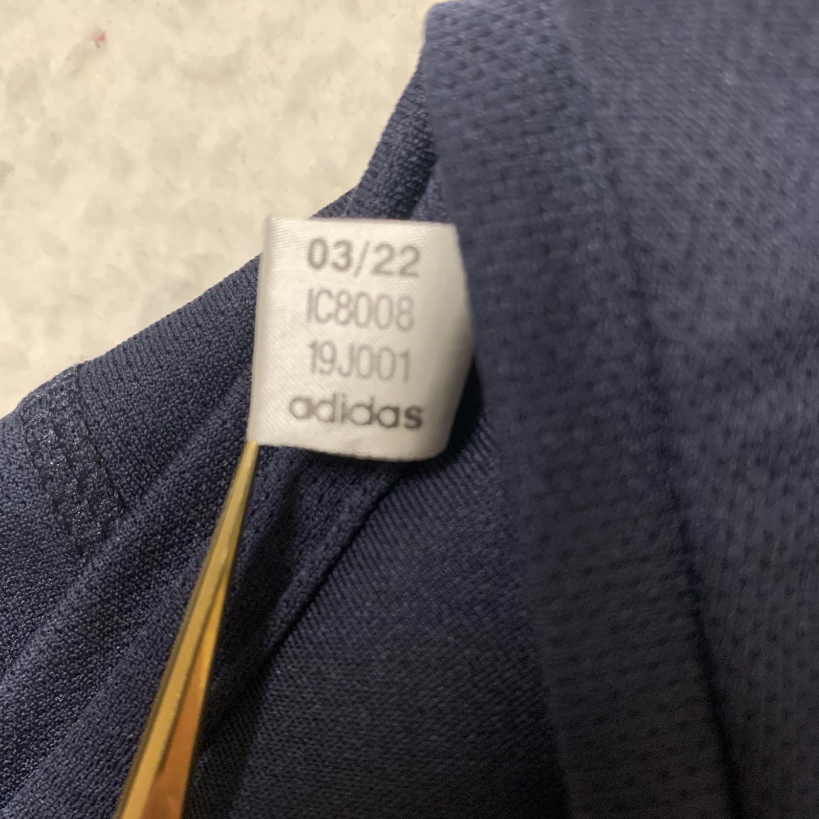 Camiseta Adidas Aeroready para el Maratón de Brooklyn 2022 (talla XL), color azul marino