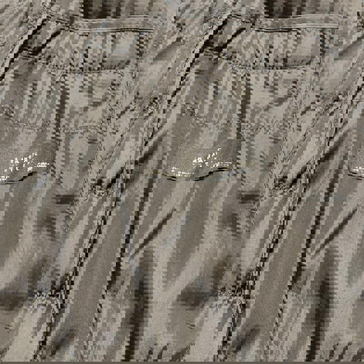 Chaqueta acolchada larga con capucha, ligera y plegable, negra, talla extragrande, para mujer de Zara Basic