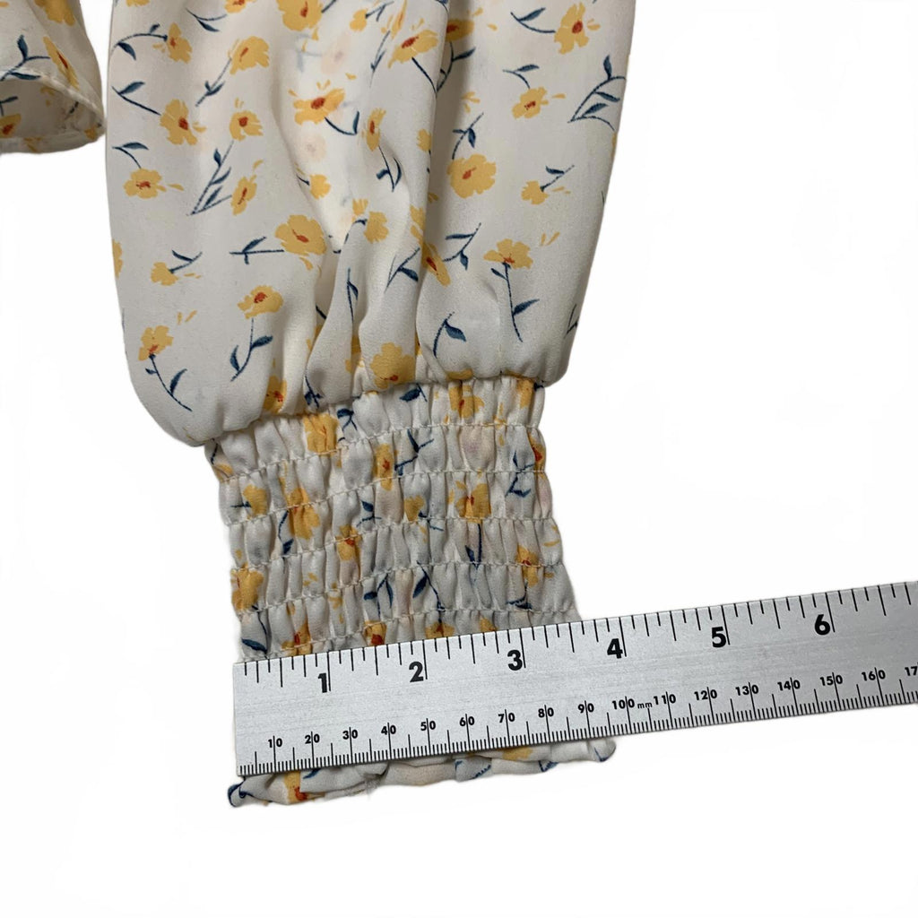 Top corto con hombros descubiertos y estampado floral de Helen Owen x Aqua para mujer, talla grande