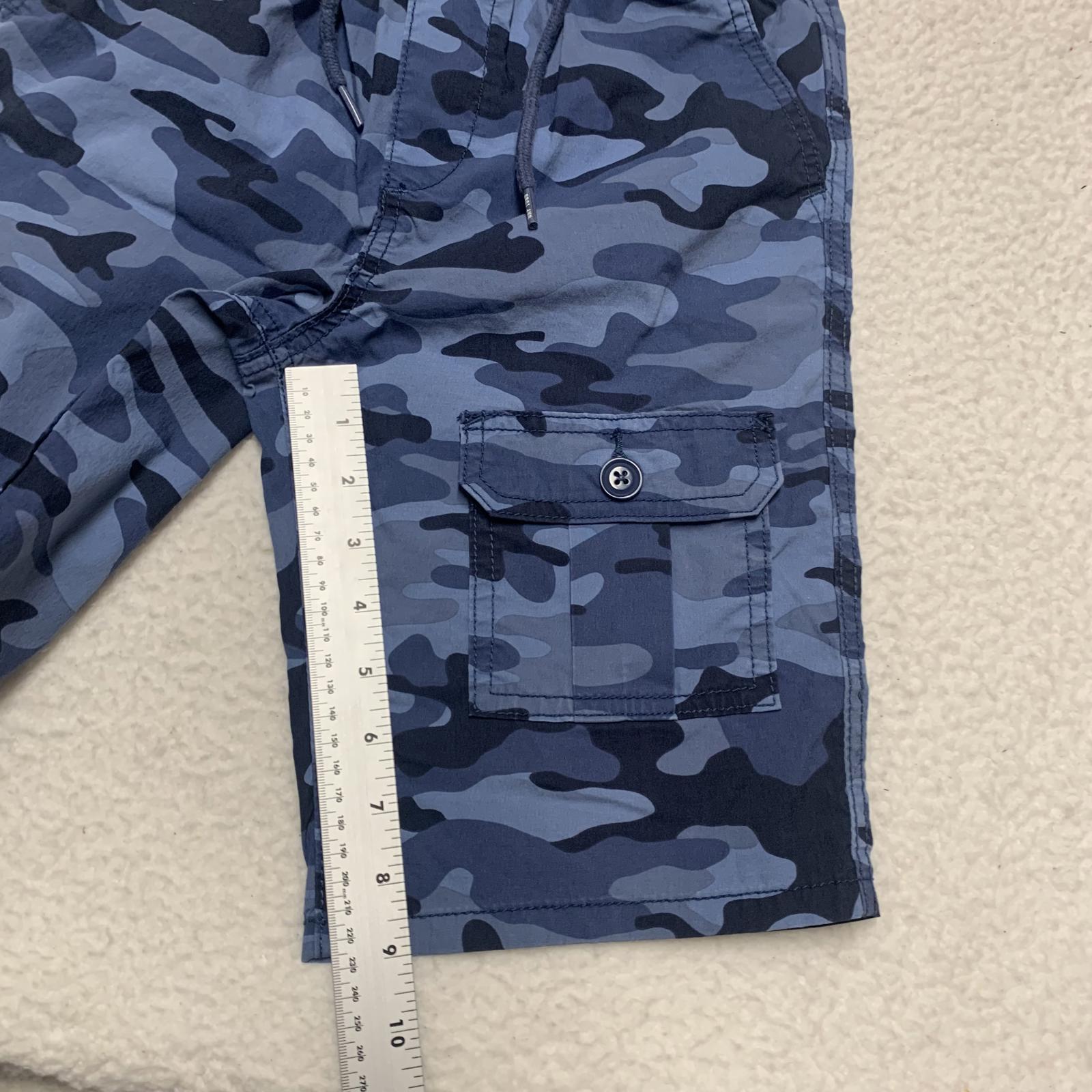 Pantalones cortos cargo de camuflaje azul para niños GAP talla grande verano W22