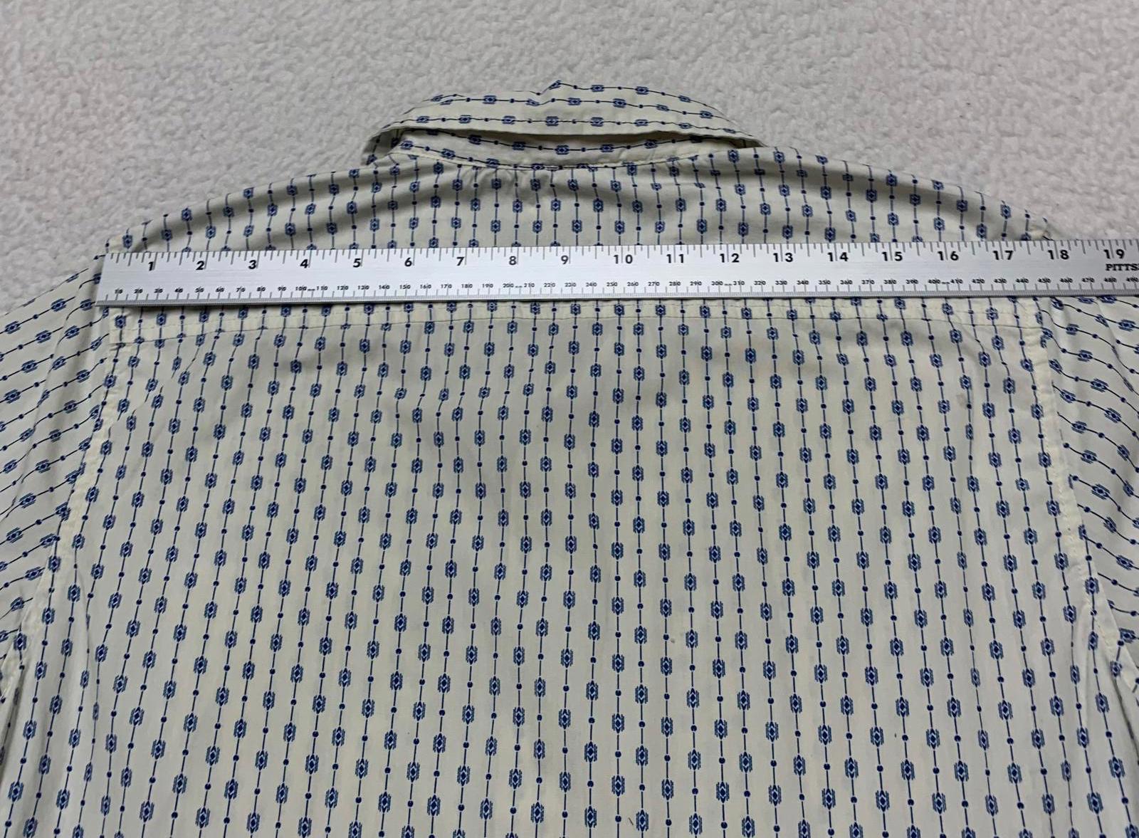 Camisa informal de manga corta Quiksilver para hombre, color blanco roto, talla pequeña