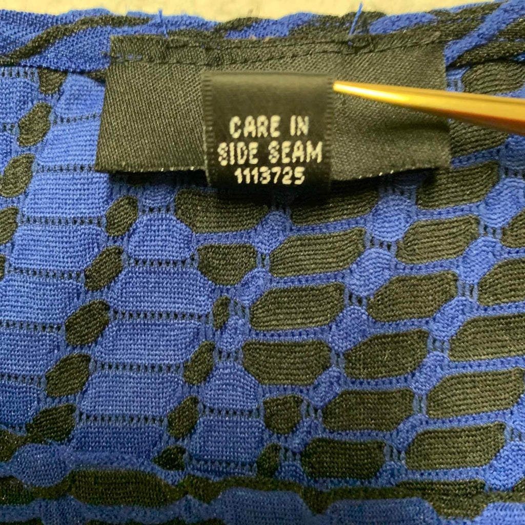 Vestido IZ Byer de corte A texturizado azul y negro talla XS para mujer