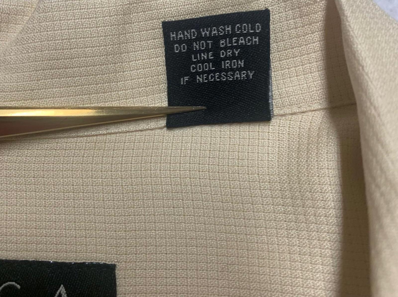 Camisa de seda grande Jos. A. Bank, beige claro, manga corta