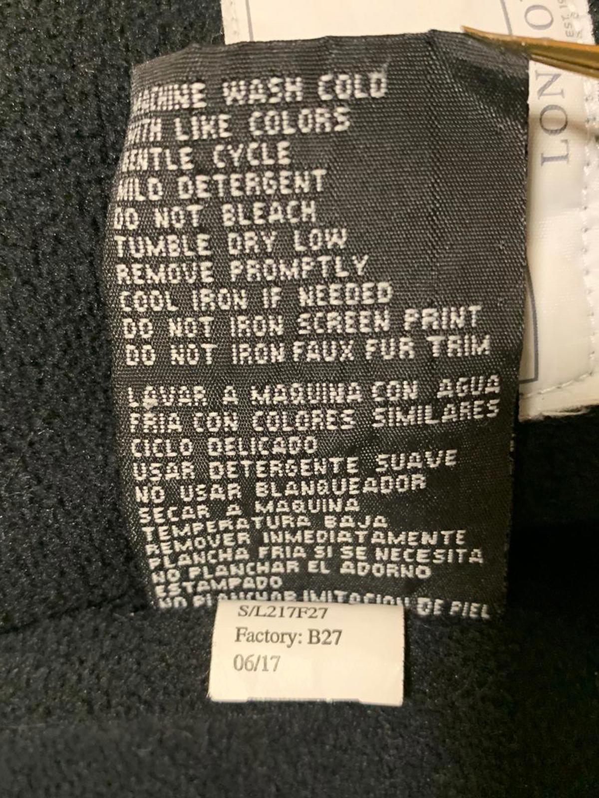 Abrigo de invierno London Fog para niños, talla 3T, negro, con forro polar y capucha de piel sintética extraíble