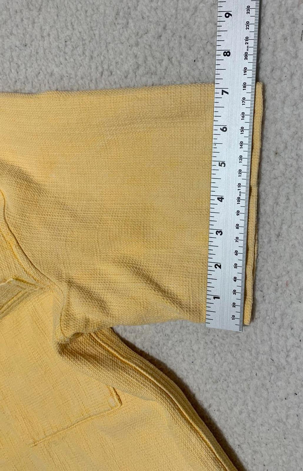 Camisa de manga corta abotonada amarilla de Zara para hombre, talla mediana