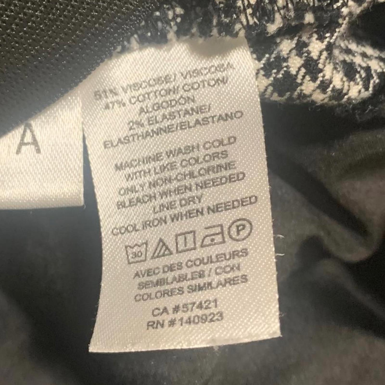 Pantalones de vestir LOFT para mujer, talla 8, estampado a cuadros blanco y negro, ajustados y con curvas