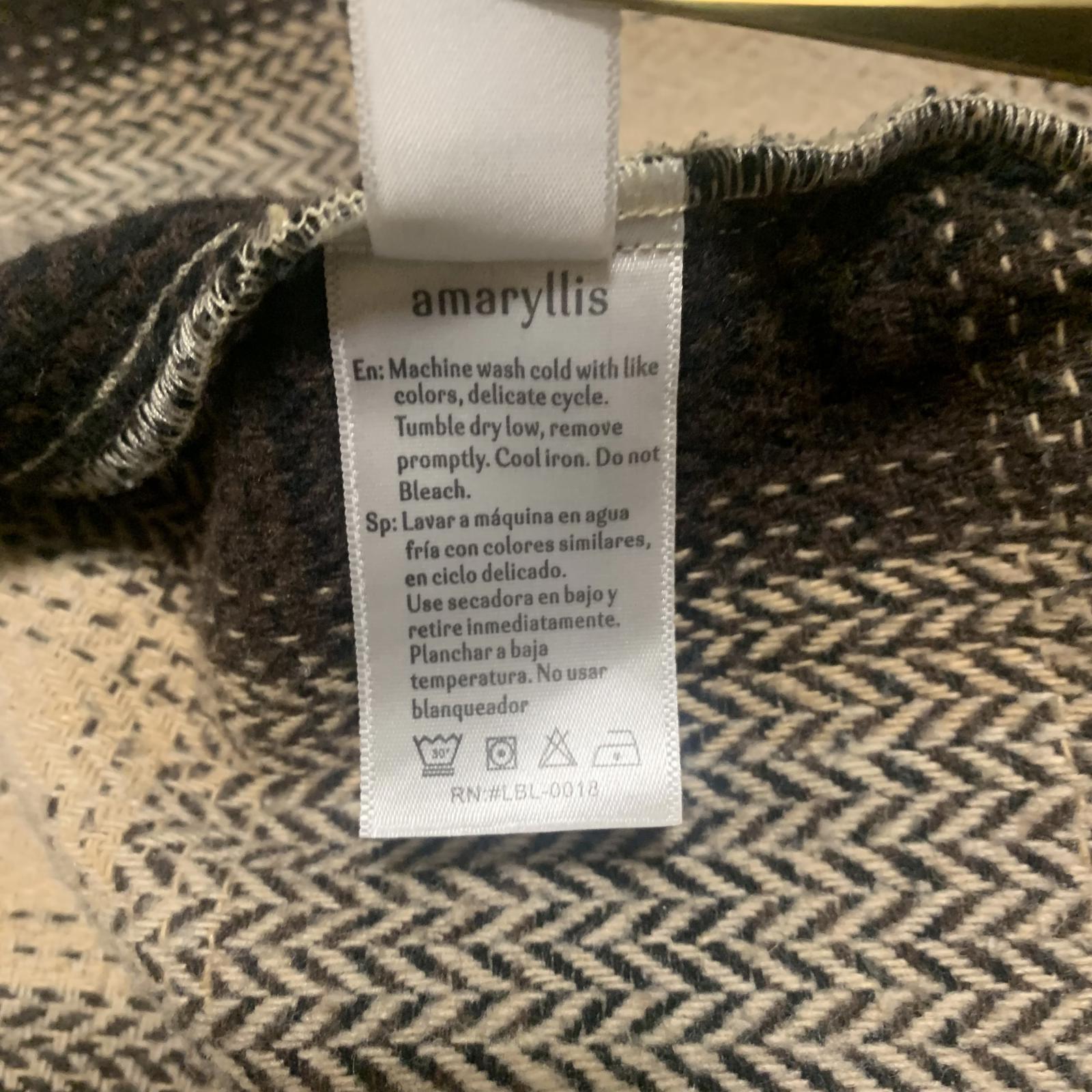 Amaryllis XS Beige Brown Plaid Button-Up Jacket  Cozy Fall Layering Piece