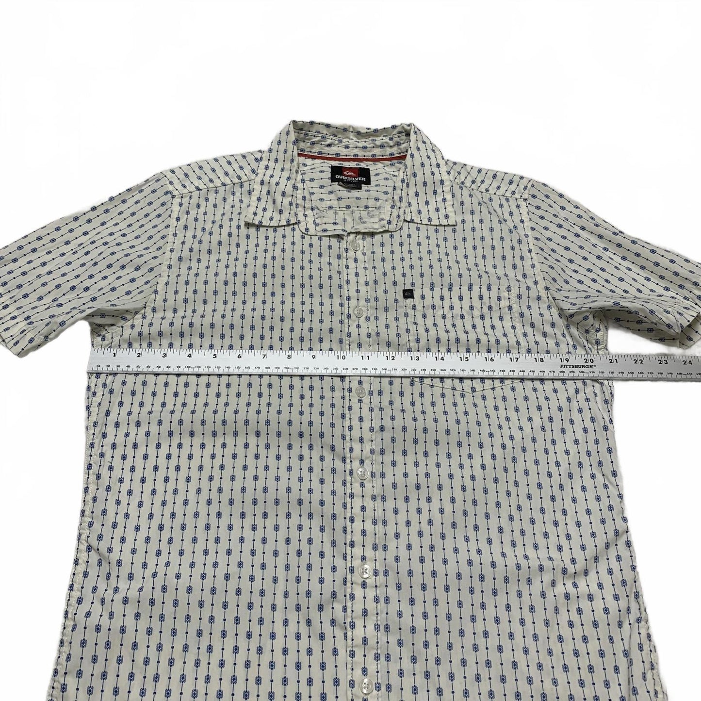 Quiksilver Men's Size Small Off-White Short Sleeve Shirt Casual Short