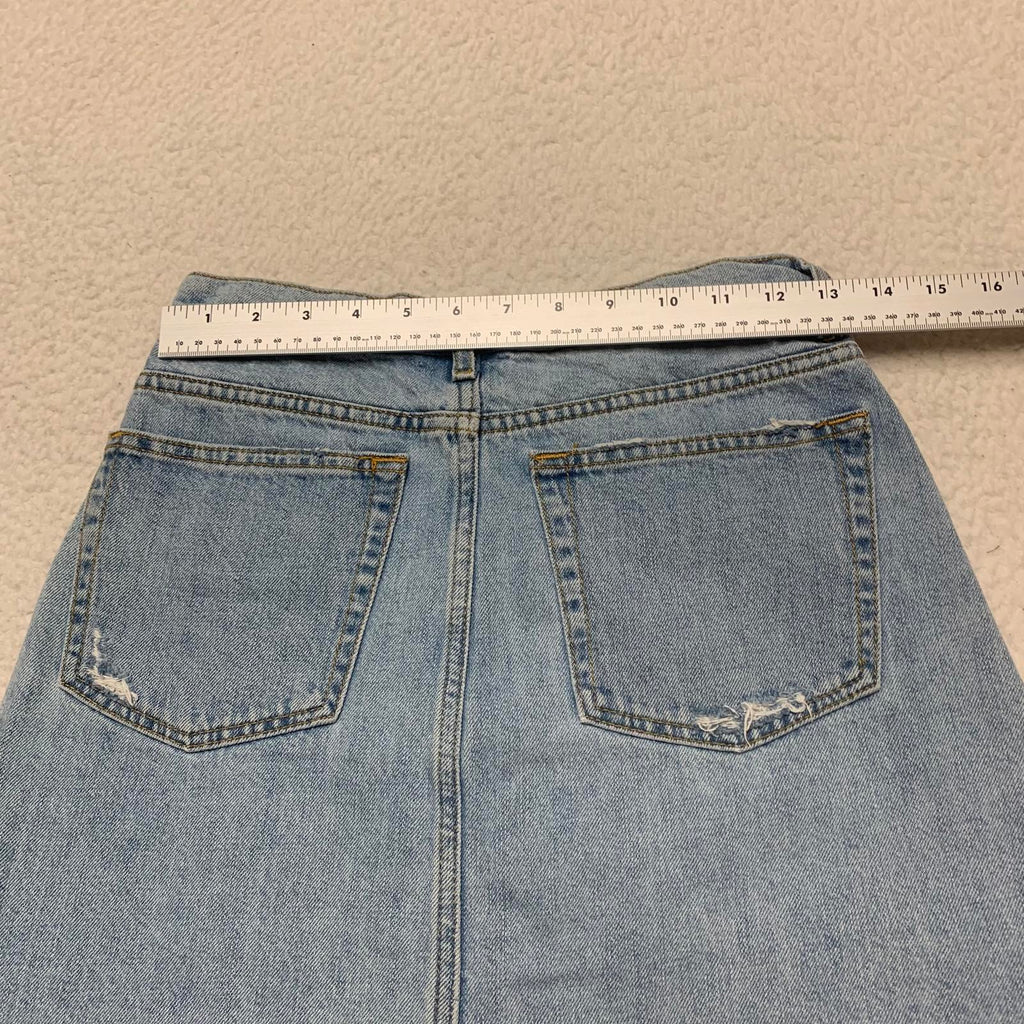 Falda vaquera desgastada azul claro para mujer de Zara, talla M, con detalles de cuentas de perla