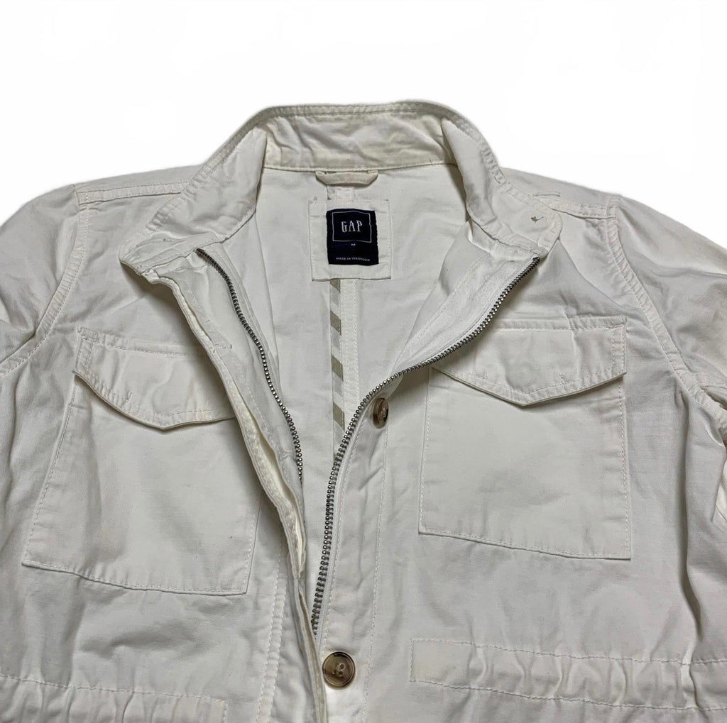 Chaqueta utilitaria ligera de algodón color blanco roto para mujer de GAP, talla mediana