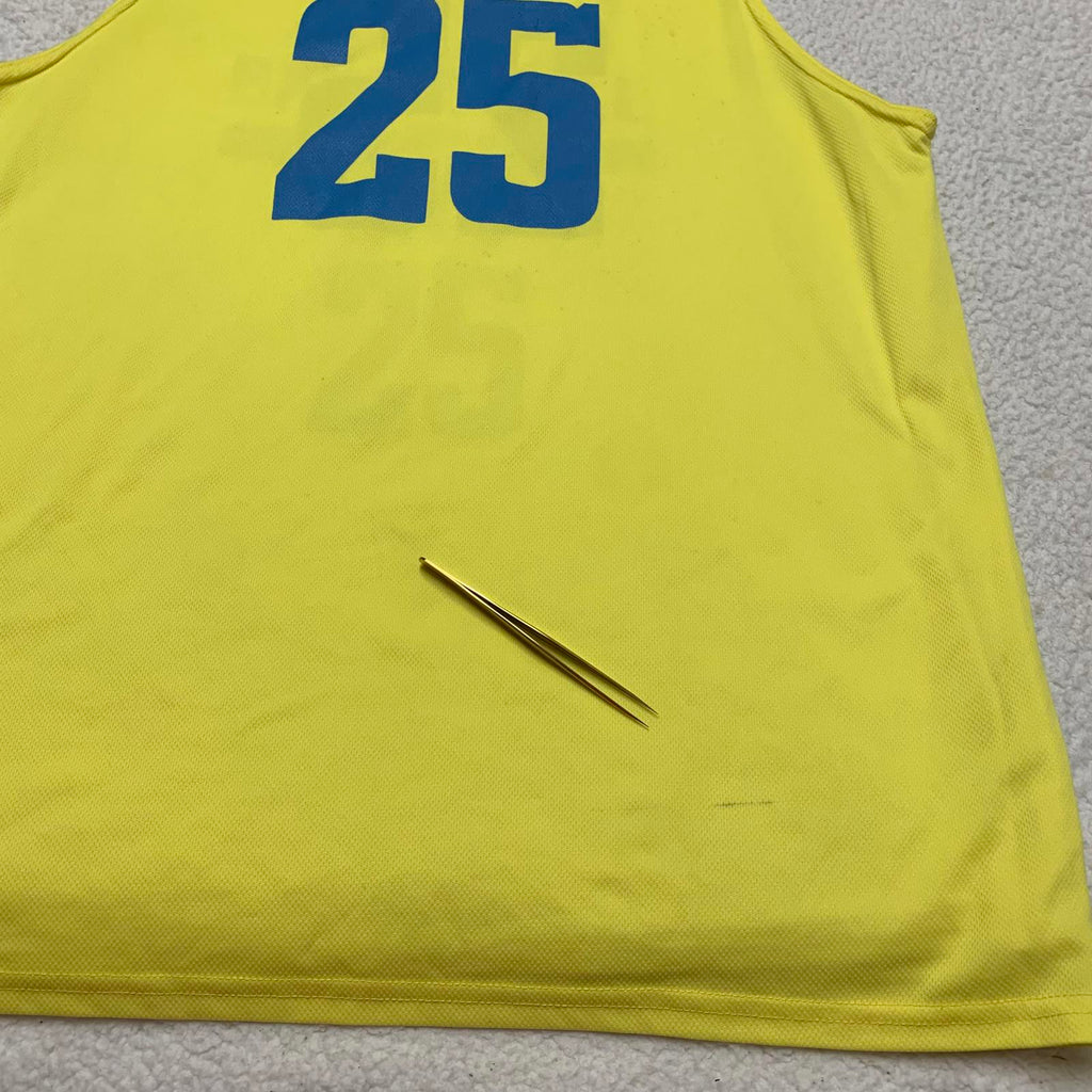 Camiseta sin mangas reversible amarilla y blanca grande para hombre de BasketBall City, número 25