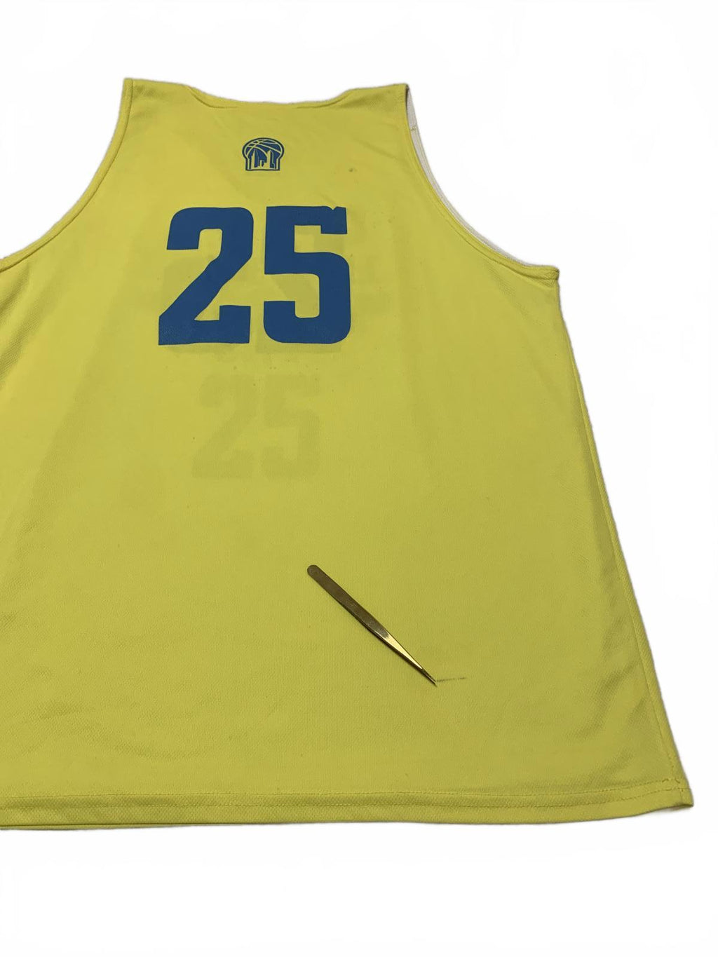 Camiseta sin mangas reversible amarilla y blanca grande para hombre de BasketBall City, número 25