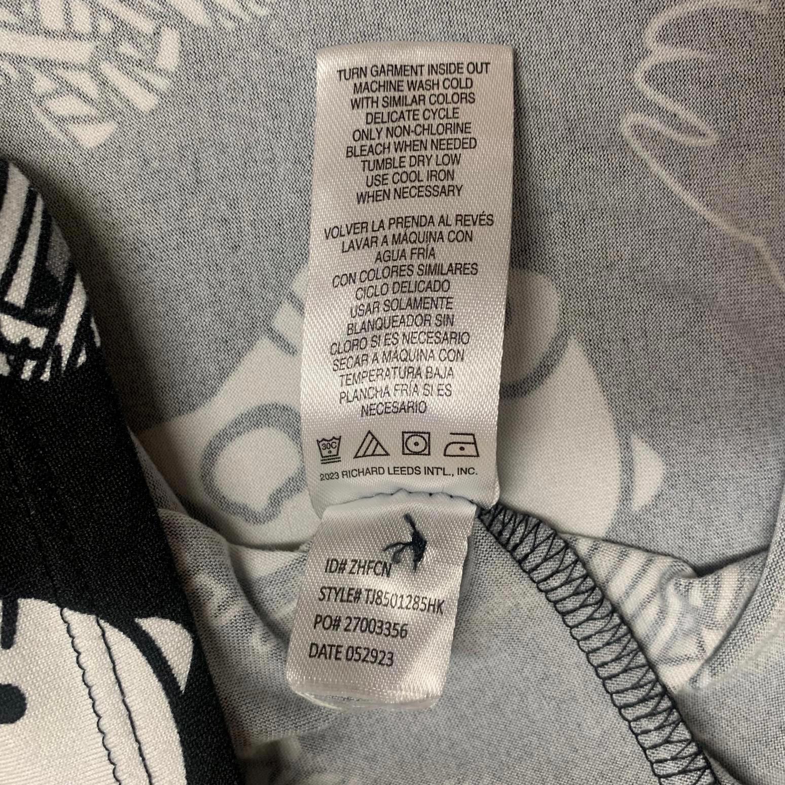 Camisa de manga corta de Hello Kitty para mujer, color negro, talla pequeña, para Halloween